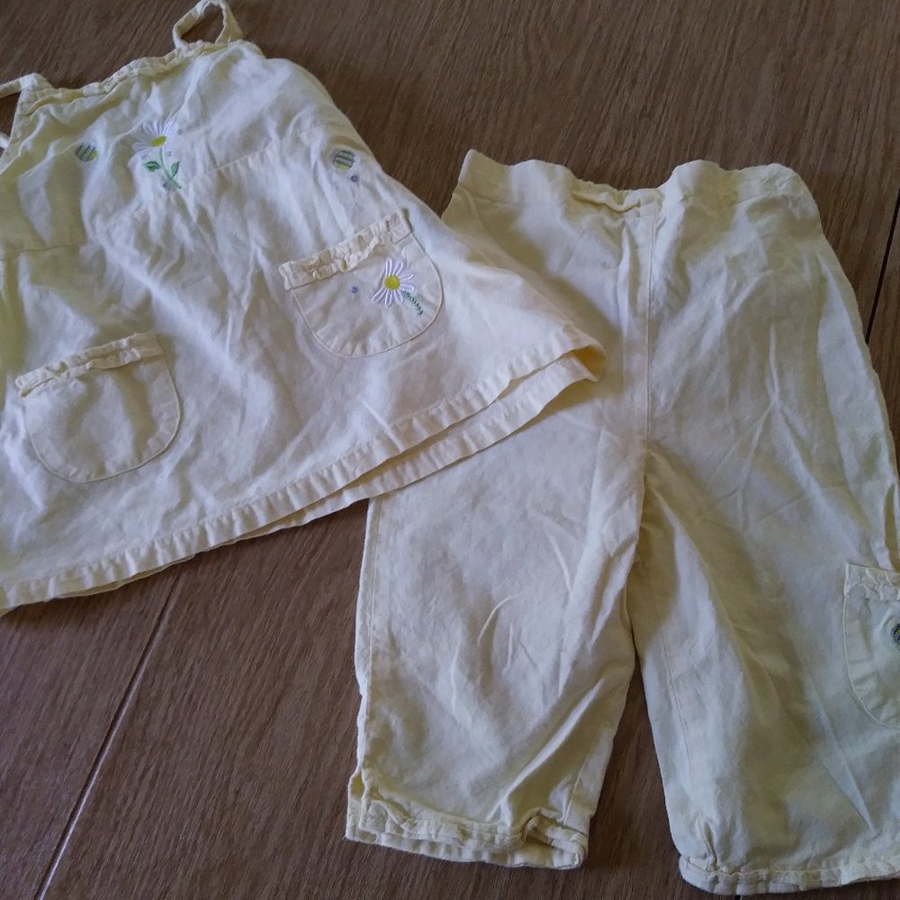 Kid Headquarters Girls Capri Pant Set